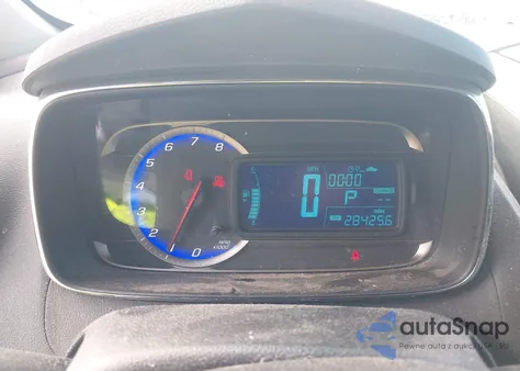 2016 Chevrolet Trax 1Ls z USA, uszkodzony, nr VIN KL7CJKSB5GB676346